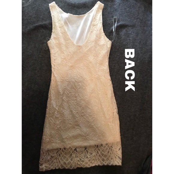 CREAM LACED DRESS - Picture 3 of 3